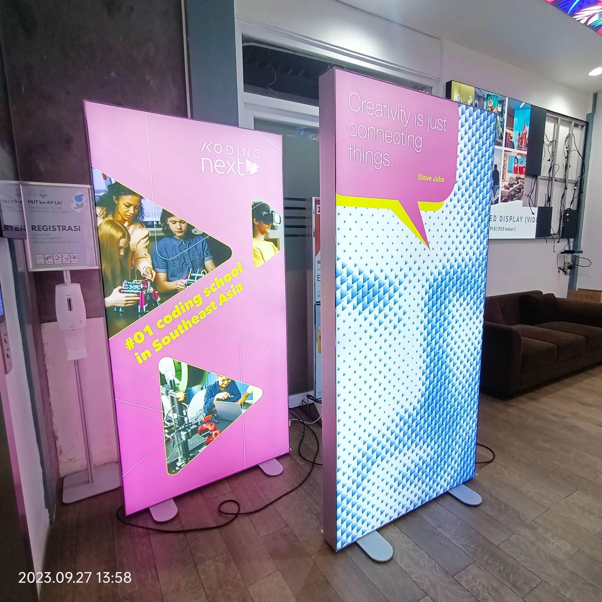 Fabric Frame LED Lightbox | Innograph.com